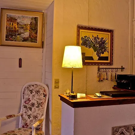 Hotel L'escale Au Soleil 2*